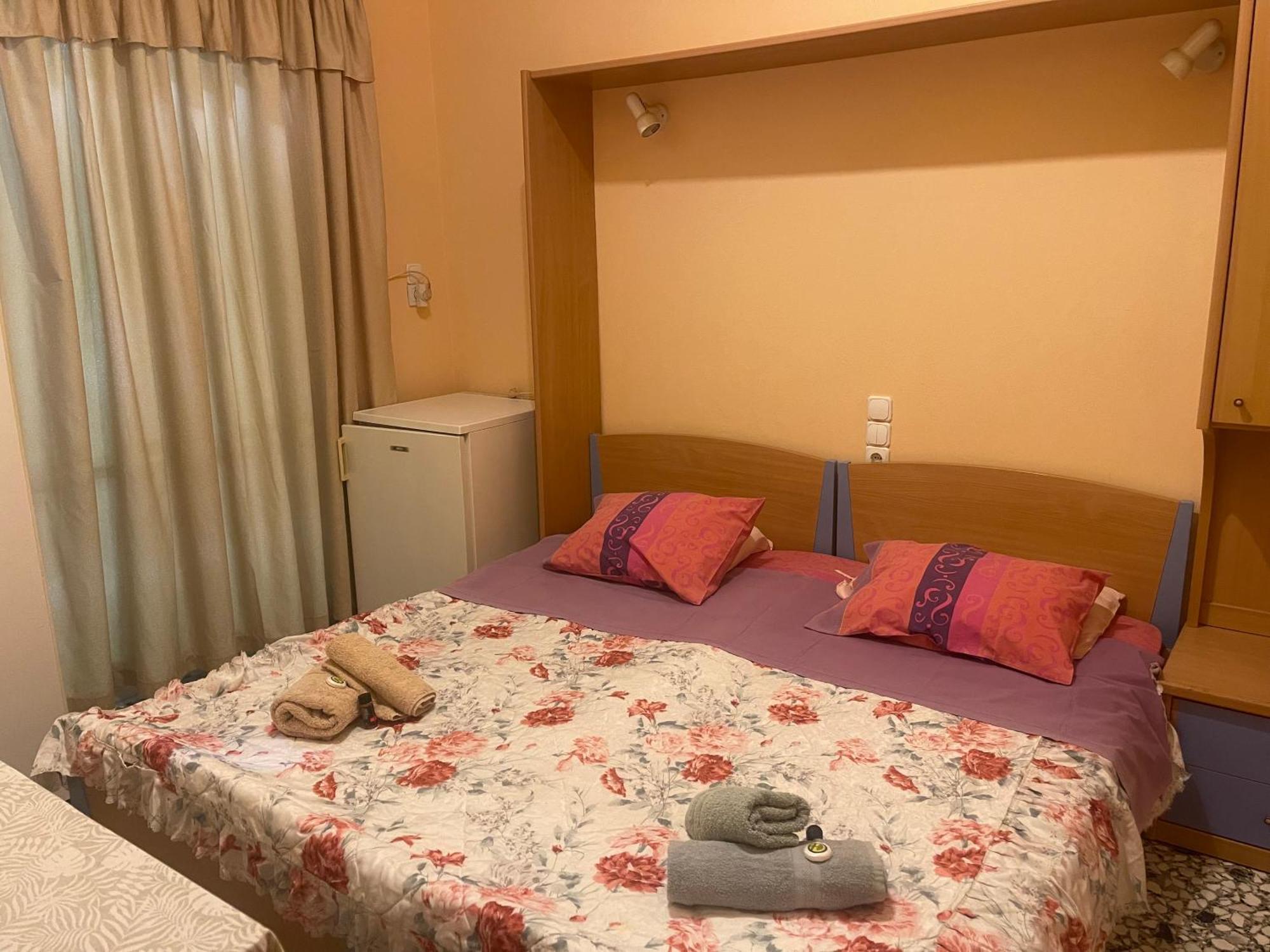 Pislis Rooms Kamena Vourla Exterior foto